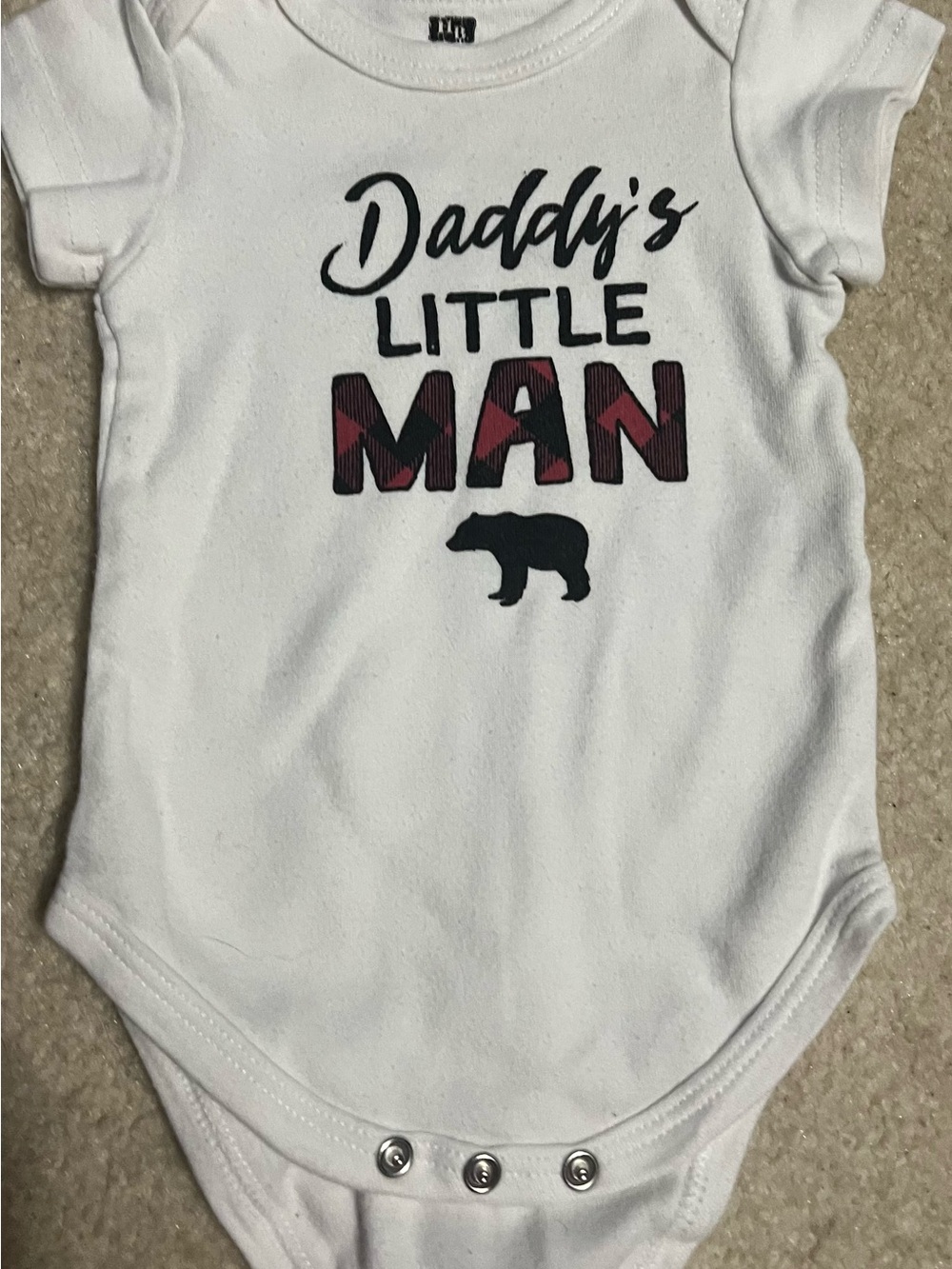 Source Unknown White One-Piece with Red Plaid 'Daddy’s Little Man”Graphic